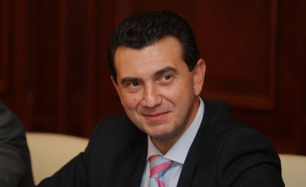 Palaz: 
