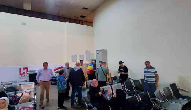 MAE: 86 de români și familiile acestora au ieșit din Fâșia Gaza și se află în drum spre Cairo