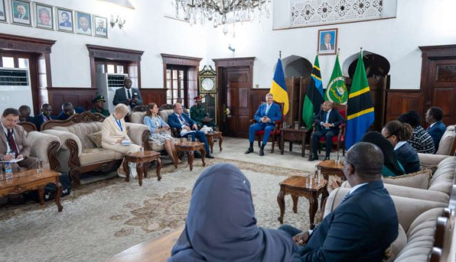 Preşedintele Iohannis - primit de omologul său din Zanzibar. Iată subiectul discuției