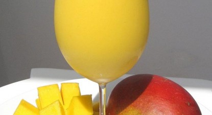 Sucurile naturale și băuturile carbogazoase sunt la fel de dăunătoare pentru smalțul dinților - 405a8532c0ad53d2c801346cf704f66c.jpg