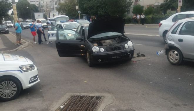 ACCIDENT RUTIER LA CONSTANȚA! O VICTIMĂ, DIN CAUZA NEATENȚIEI ÎN TRAFIC - 40851938522511471505281220403388-1536129426.jpg