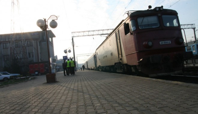 COD PORTOCALIU la Constanța. Toate trenurile spre Tulcea sunt anulate. De la București se înregistrează întârzieri mari - 411cfrgreva-1390818433.jpg
