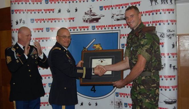 Militar român, medaliat de armata americană! - 41608606119926405021284353546081-1536749268.jpg