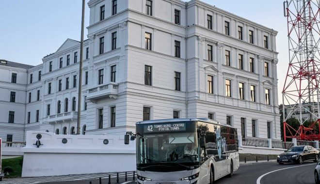 Autobuzele liniei 42 au traseul scurtat din cauza lucrărilor de asfaltare