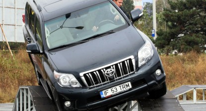 Caravana Toyota Experience a făcut senzație la Constanța - 4192ae6cd25a066cf7e97e2d732f4c3e.jpg