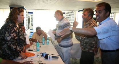 2.000 de alegători din Cogealac au primit 10 miliarde de lei pentru a vota cu țărănistul Cati Hristu la alegerile din 2008 - 42023873e7f84937a389b66a0d358d55.jpg