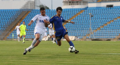 Farul a bătut Unirea Slobozia, dar a cam suferit (galerie foto) - 42304c381b81d11eb79b0cbec519bc66.jpg