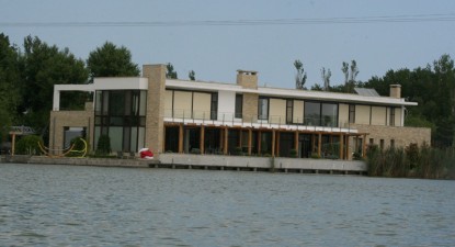ANI a declanșat procedura de verificare a averii primarului Mazăre - 436992a27eb4baa905353c5c4746740f.jpg