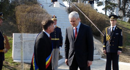 Retrospectiva politică a anului 2009 (I) - 4380563bacf1b422b9dbfc3e74772a03.jpg