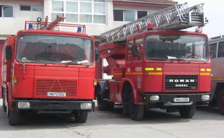 Arde o casă în Amzacea - 44-1320703577.jpg