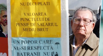 Pensionarii militari au ieșit în stradă, într-un 