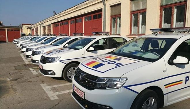 Mașini și motociclete noi, pentru Poliția Constanța - 44699285269976583722654490323448-1540290819.jpg