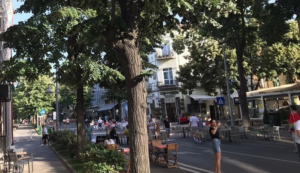 Primăria municipiului Constanța vă invită la “Coffee Break”, pe bulevardul Tomis. Iată programul evenimentului - 44881879587147349835693285462538-1719127498.jpg