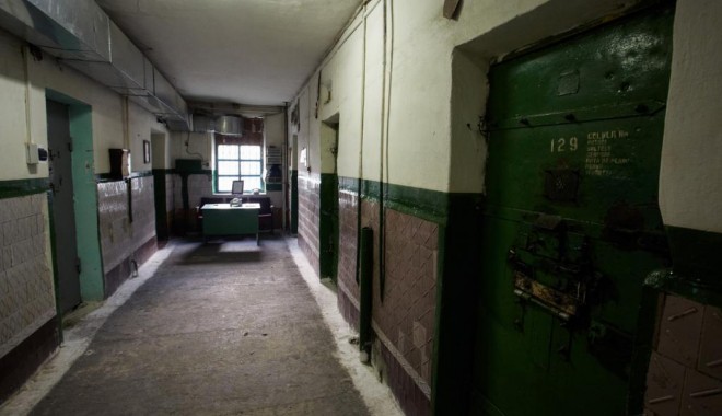 Deținuții din patru penitenciare, școliți - 46-1405008297.jpg