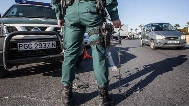 Român, prins de polițiștii spanioli cu doi oameni sechestrați în mașină - 4605gc19546300-1554805888.jpg
