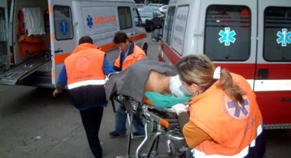 Patronul barului din comuna Ciobanu a fost tăiat cu sabia - 46068977c54a032529068c82377fddae.jpg