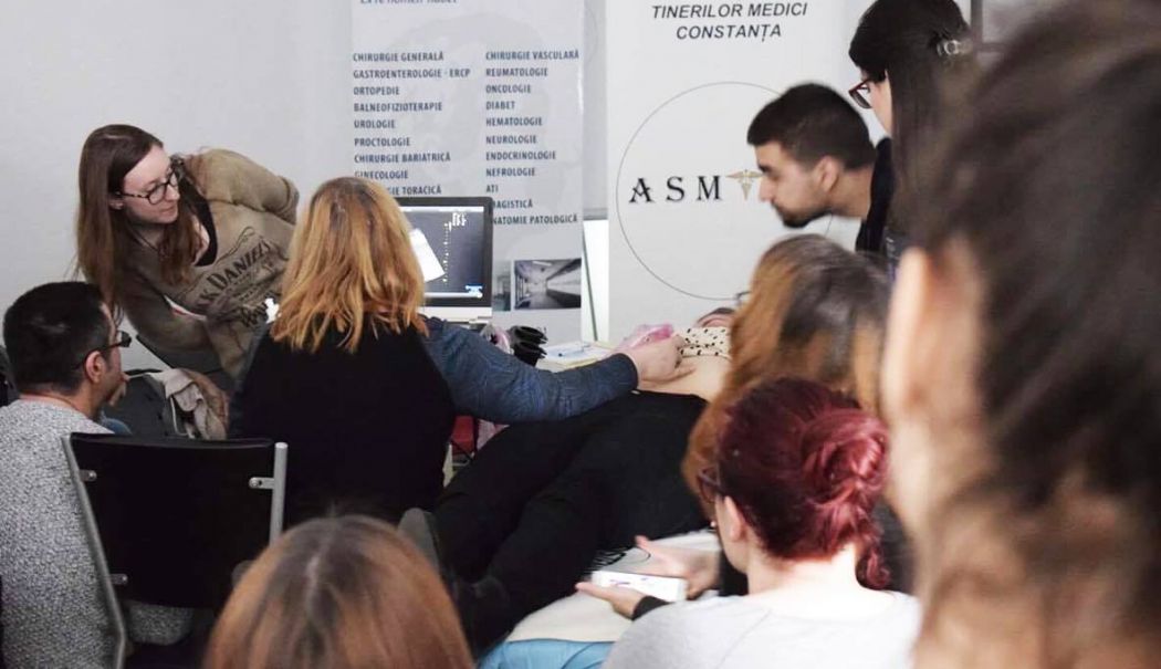 Evenimente de specialitate organizate de studenții ovidieni ai Facultății de Medicină - 46429509685692152898280354423501-1746780295.jpg