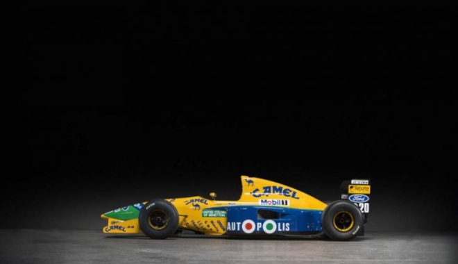 A fost scos la licitație bolidul de Formula 1 condus de Michael Schumacher - 468516700-1491650149.jpg