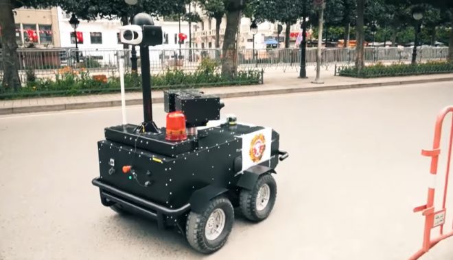 RoboCop, dispozitivul care face legea pe timp de pandemie - 479-1586871163.jpg