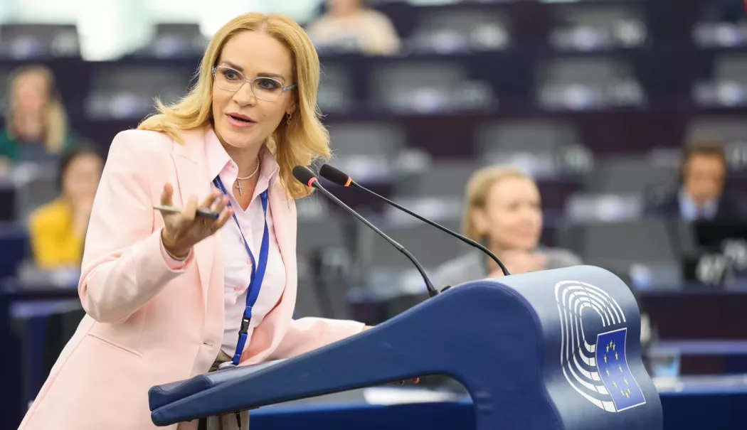 Gabriela Firea: 