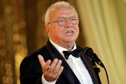 Alexandru Arșinel va fi externat după transplantul de rinichi - 48412-1378994658.jpg