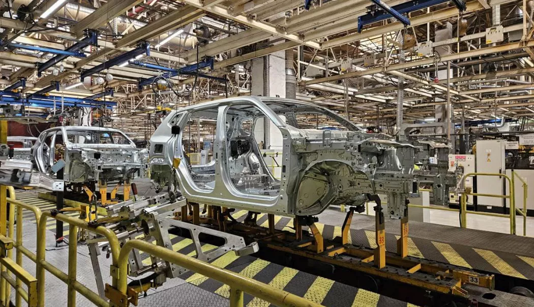 Uzina Dacia de la Mioveni îşi întrerupe activitatea pentru o zi