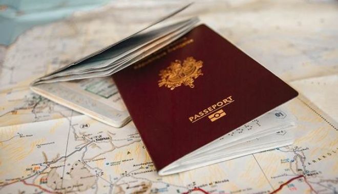 Cetățenii români pot obține online viza de intrare în Africa de Sud