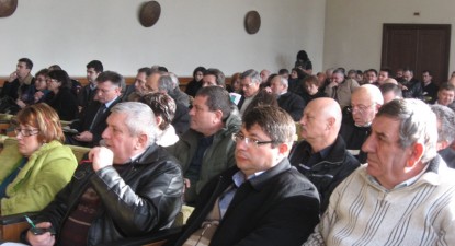 Prefectul îi învață pe primari cum să interzică magazinele de vise - 49debf9ec1b1eb94e1581877678f974b.jpg