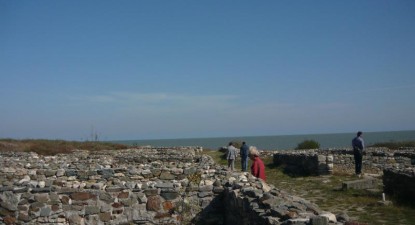 Hoții descoperă vestigiile istorice înaintea arheologilor - 4b0732dd2e072509479e21645ba653b3.jpg