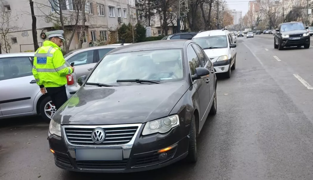 Zeci de persoane și mașini verificate de poliție într-o acțiune fulger - 4b4fa5d76e2f40da811e42d429f58c47-1773483249.webp