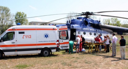 Balerina care a căzut de la etajul trei a fost transferată la un spital din Cluj - 4bb51d72da028d47b13bbe68fa9d43bf.jpg
