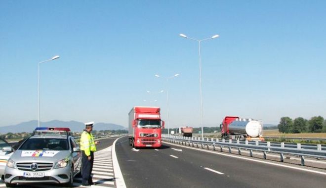 TRAFIC RESTRICȚIONAT PE AUTOSTRADA SOARELUI - 4dectrafficautostrada-1607072175.jpg