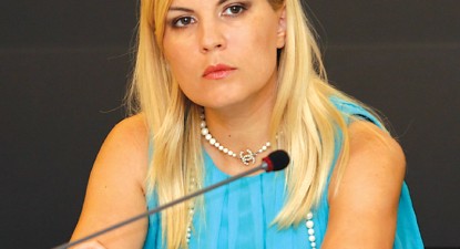 Mazăre poate continua 