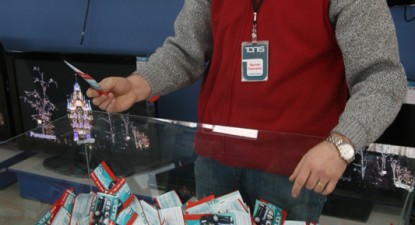 Nelu Hagiu este câștigătorul tombolei organizate de Tonis Trade - 4e3ae2f5e5146faa1f4c77b60f9d4f90.jpg