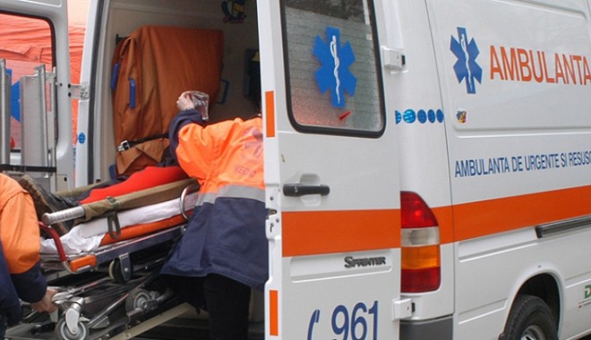Inima elevei din tabăra de la Bușteni bate singură după mai multe ore de masaj cardiac - 4ef677181e68a512600aa48eb45ec3b6-1357663780.jpg