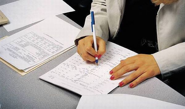Afaceristă din Mangalia, anchetată pentru evaziune fiscală - 4evaziune-1406645024.jpg