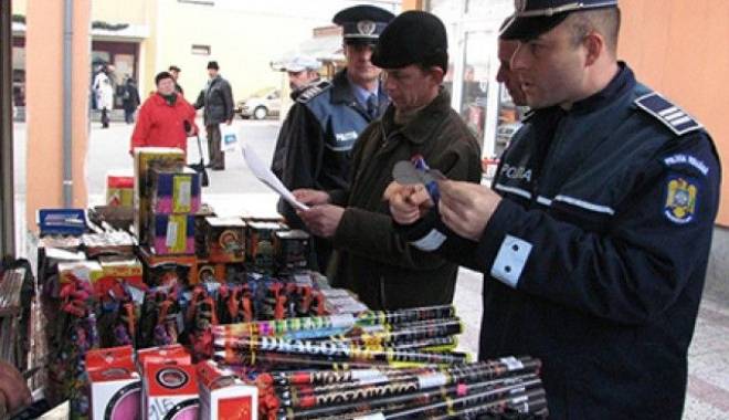 Petardele le-au adus dosare penale - 4ianarticolepirotehnice-1420375782.jpg