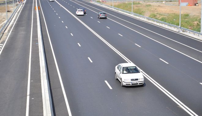 TRAFIC RESTRICȚIONAT PE AUTOSTRADA SOARELUI - 4novinfotrafic-1604484081.jpg
