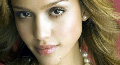 Jessica Alba, în rolul unei spioane, în 