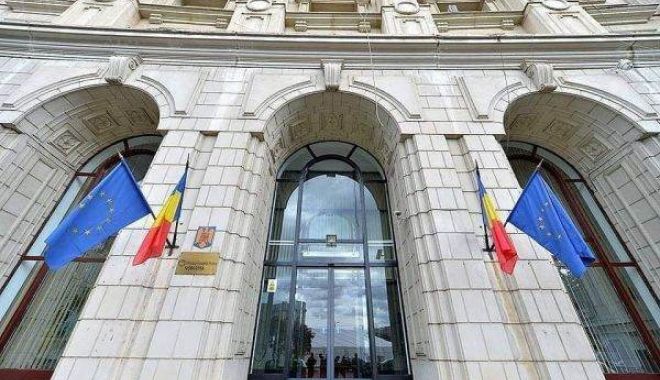 Sindicaliştii din Administraţia Fiscală organizează marţi grevă de avertisment în toată ţara