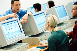 Profesorii învață să integreze IT-ul în procesul educațional - 50834b785deef13b93d67c01e6a8dada.jpg