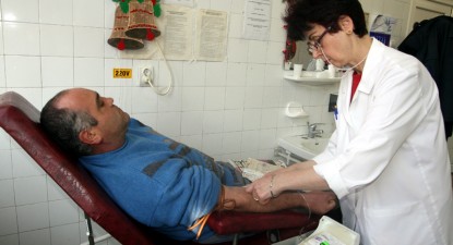 Politicienii constănțeni refuză să-și dea sângele pentru popor - 51323fbeb187597b76284f1e157bca7b.jpg