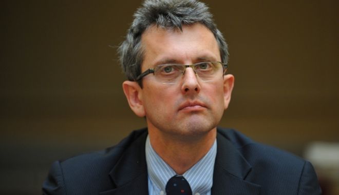 BNR avertizează! Deficitul va sări de 6%
