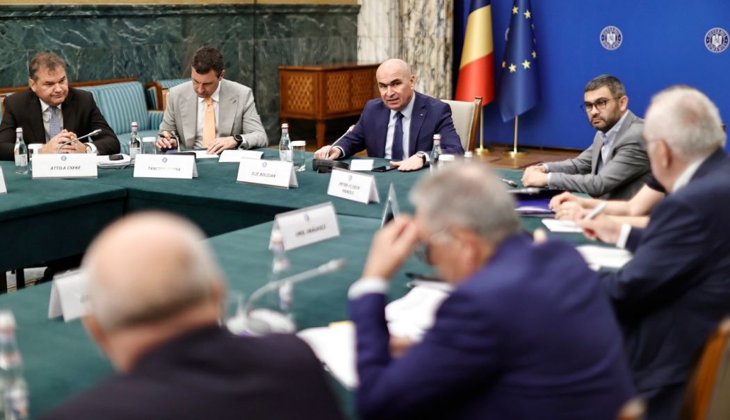 Coaliţia se reuneşte pentru a finaliza negocierile privind reforma administraţiei - 53292305610809436075232194150371-1759829649.jpg