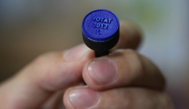 Peste 18.000 secții de votare vor fi organizate pentru alegerile parlamentare - 5330764mediafaxfotoliviuchirica1-1351247374.jpg