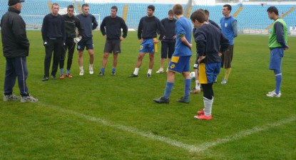 Pericol la Farul: s-a înfuriat Ioan Sdrobiș (galerie foto) - 53c01354cefbe4dfee8f8da3d97c4285.jpg