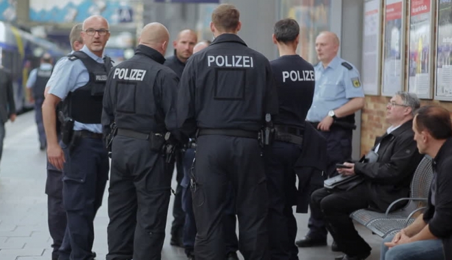 MAE, informații despre ROMÂNUL rănit în atacul de la Munchen - 541552066federalpoliceidentitych-1508670768.jpg