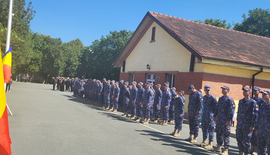 Emoţii ale unui nou început, la Şcoala Militară de Maiştri Militari a Forţelor Navale „Amiral Ion Murgescu” - 54483087624958250720448459463310-1757323435.jpg