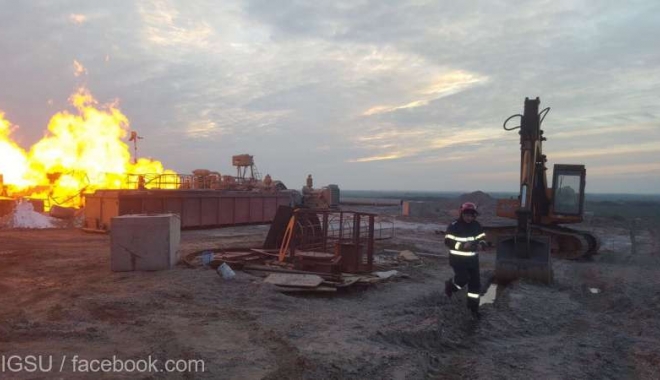 Situație gravă! Pompierii nu pot stinge un incendiu. Au sosit specialiști din Canada - 54882401647797461949379294062774-1513765404.jpg