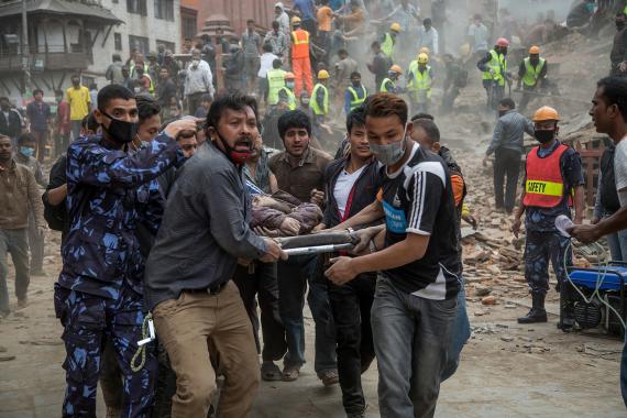Cutremur în Nepal / Guvernul instituie stare de urgență în zonele afectate de cutremur. Peste 700 de morți - 553b91de682ccfb84a7aa418-1429974783.jpg